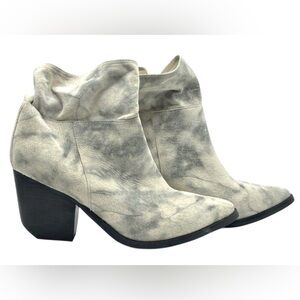 JEFFREY CAMPBELL Suede tie dye block heeled ankle boots NWOT🩶🤍